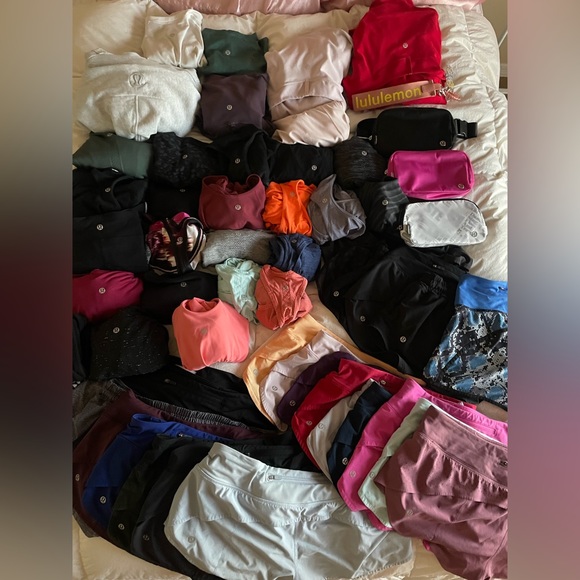 My lululemon collection - Picture 7 of 13